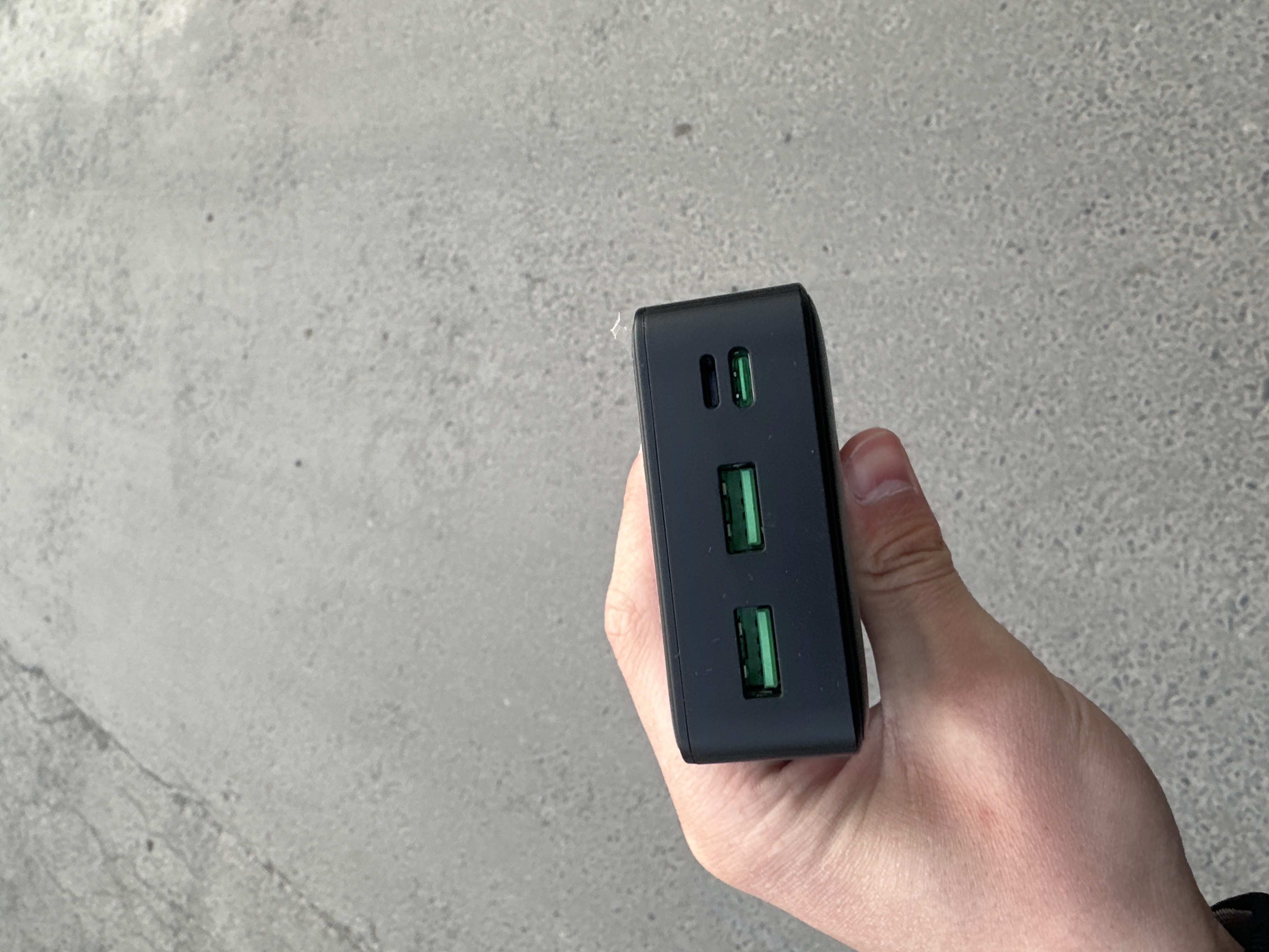 Tashqi akkumulyator Power Bank 20000 mA/soat, Led ekran