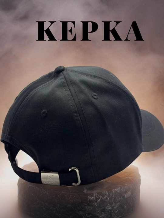 Klassik qora kepka
