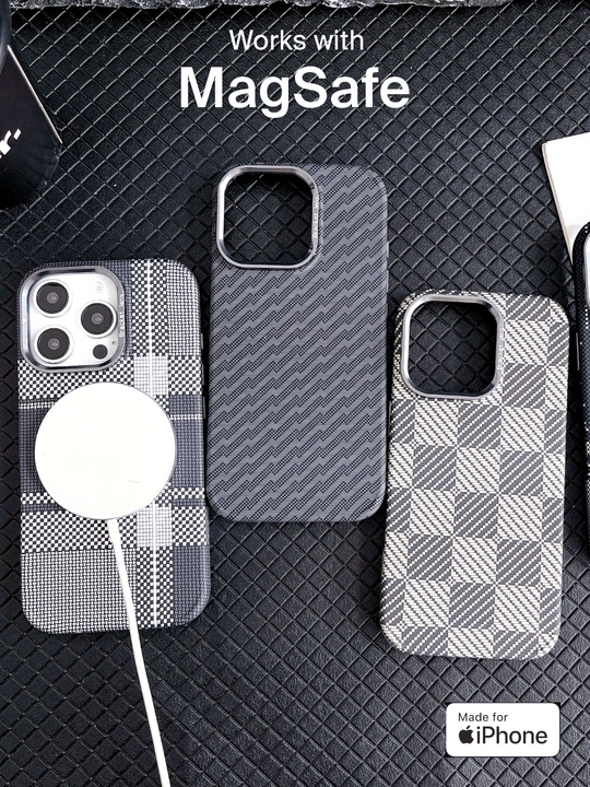 iPhone 15Pro,va 15Pro Max, 16Pro, va 16Pro Max uchun g'ilof