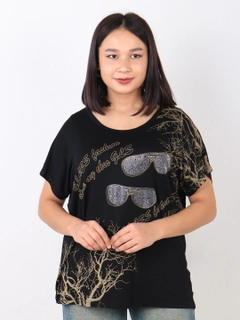 Qora