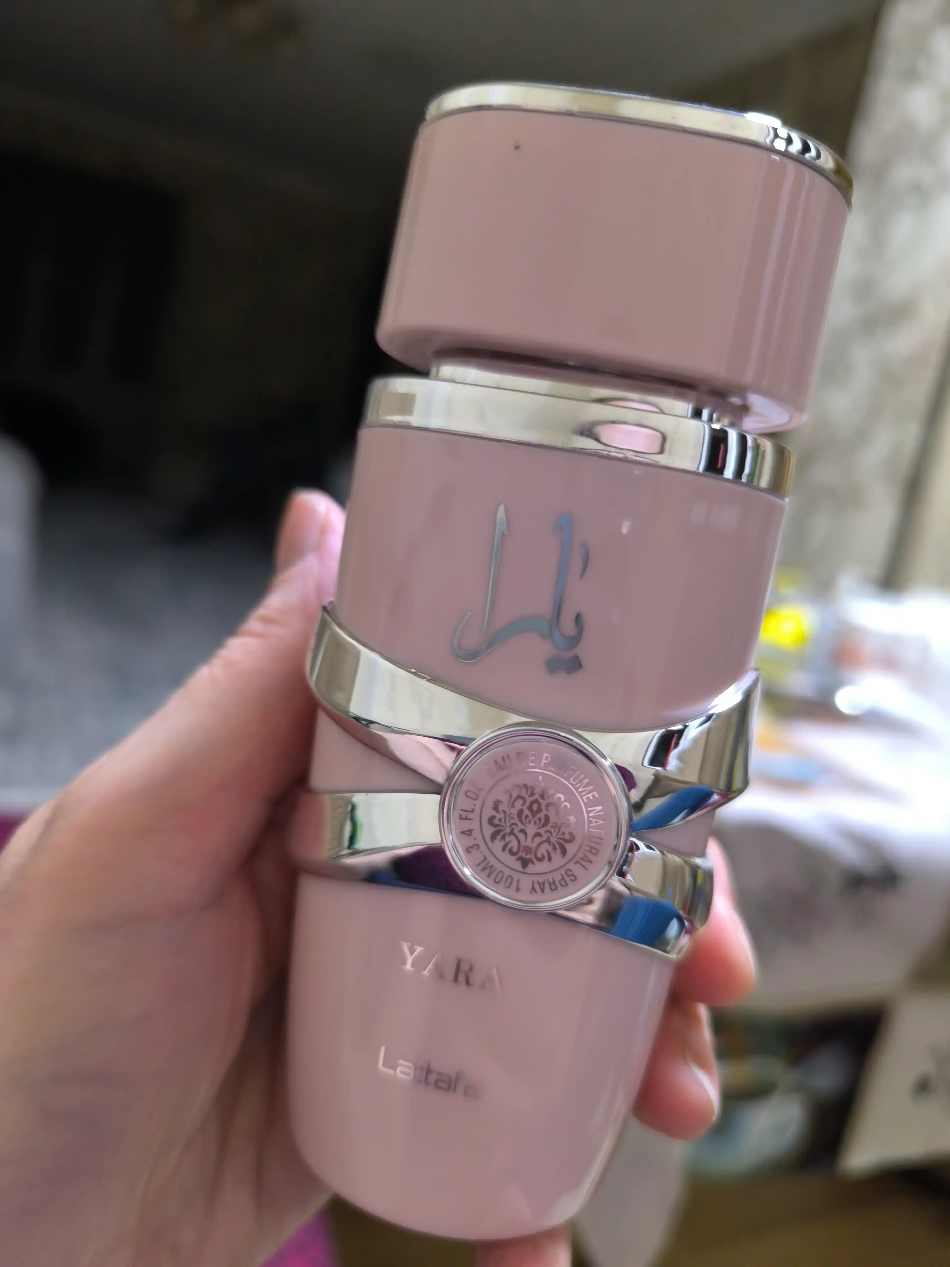 Ayollar uchun atir Lattafa YARA, 100 ml