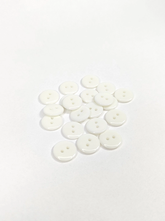 Plastik tugmalar, 2 ta teshikli