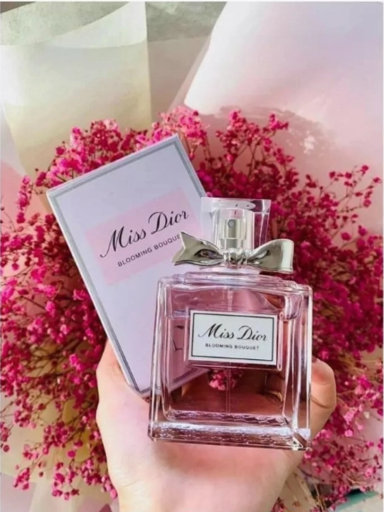 Парфюмерная вода Miss Dior Blooming Bouquet, 50 мл - 