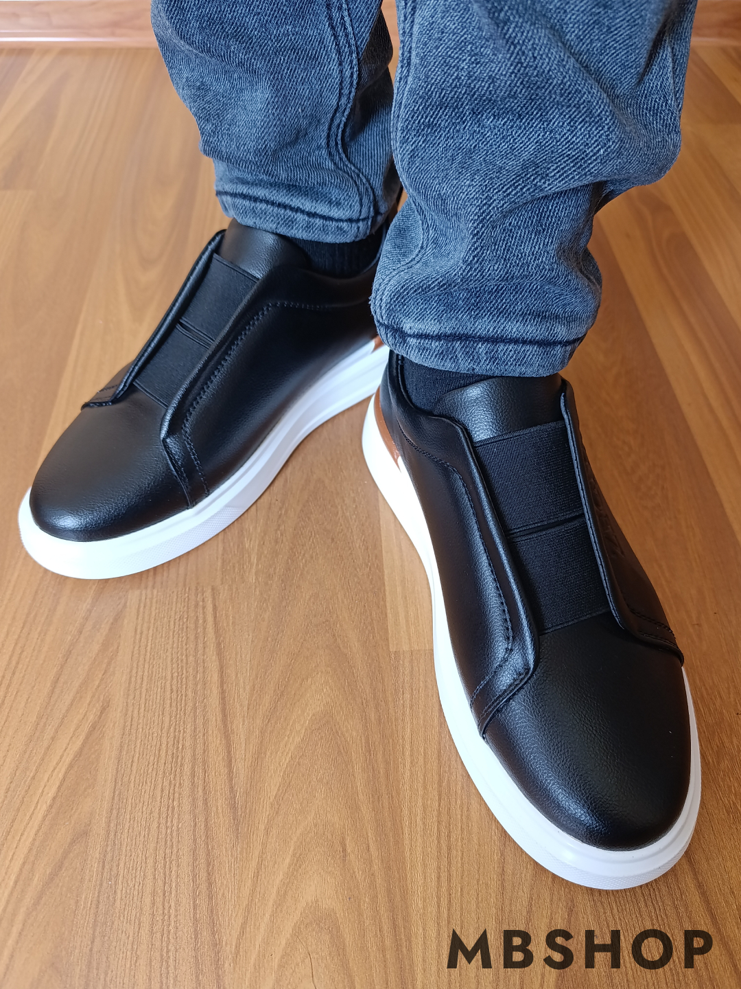 Uch kishilik uy qurilishi porno video Miss Elastigirlning porno rasmlari