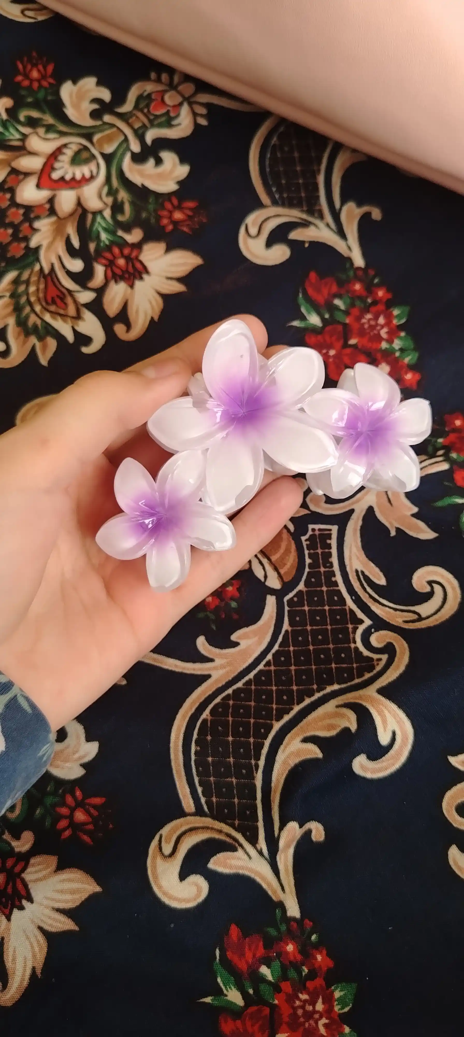 Заколка - с 3 цветками в гавайском стиле, 9.5 см