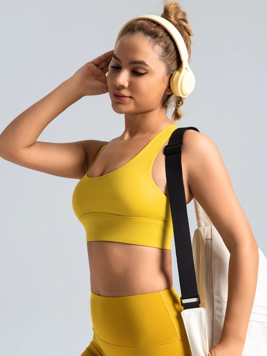 Ayollar sport topi Kioko, olinadigan chashkali sport to'pi, ayollar sport kiyimi