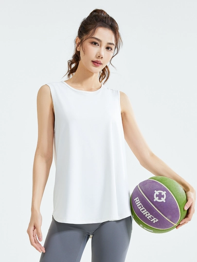 Ayollar sport maykasi Kioko. Ayollar sport futbolkasi. Ayollar sport kiyimi