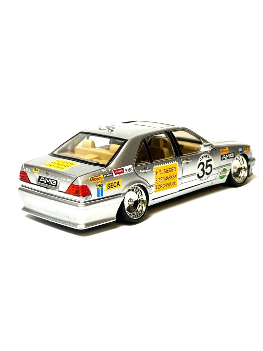 O'yinchoq metall mashinasi Mercedes-Benz AMG 6.3, Nissan Skyline GTR "Jinlifang" 1:24