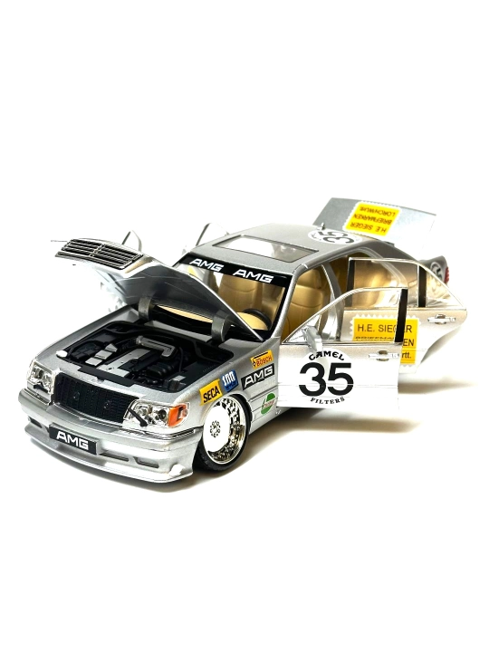 O'yinchoq metall mashinasi Mercedes-Benz AMG 6.3, Nissan Skyline GTR "Jinlifang" 1:24