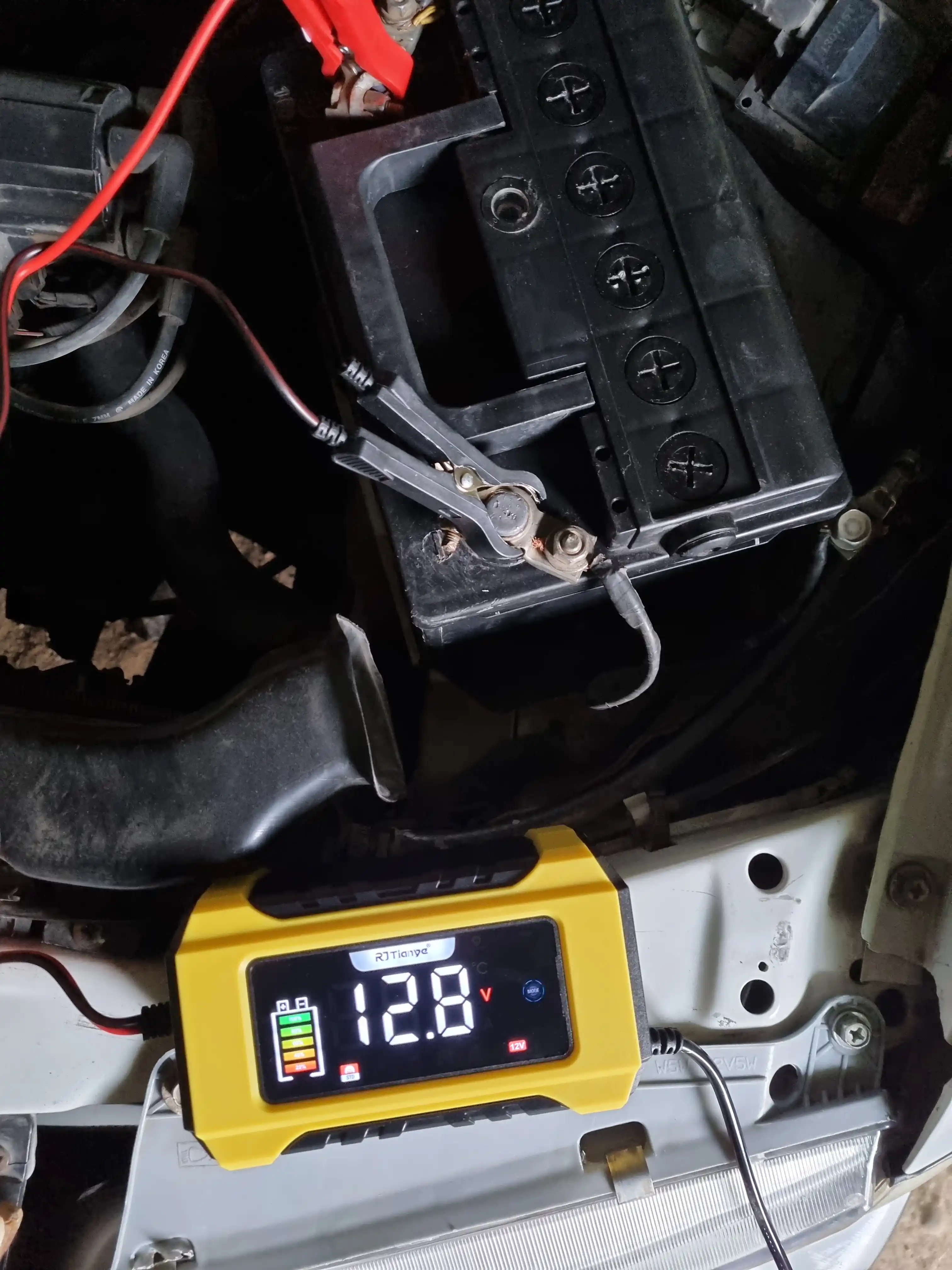 Зарядное устройство для аккумулятора автомобильное АКБ 12V 6A, LCD-дисплей, 2–100 Ач