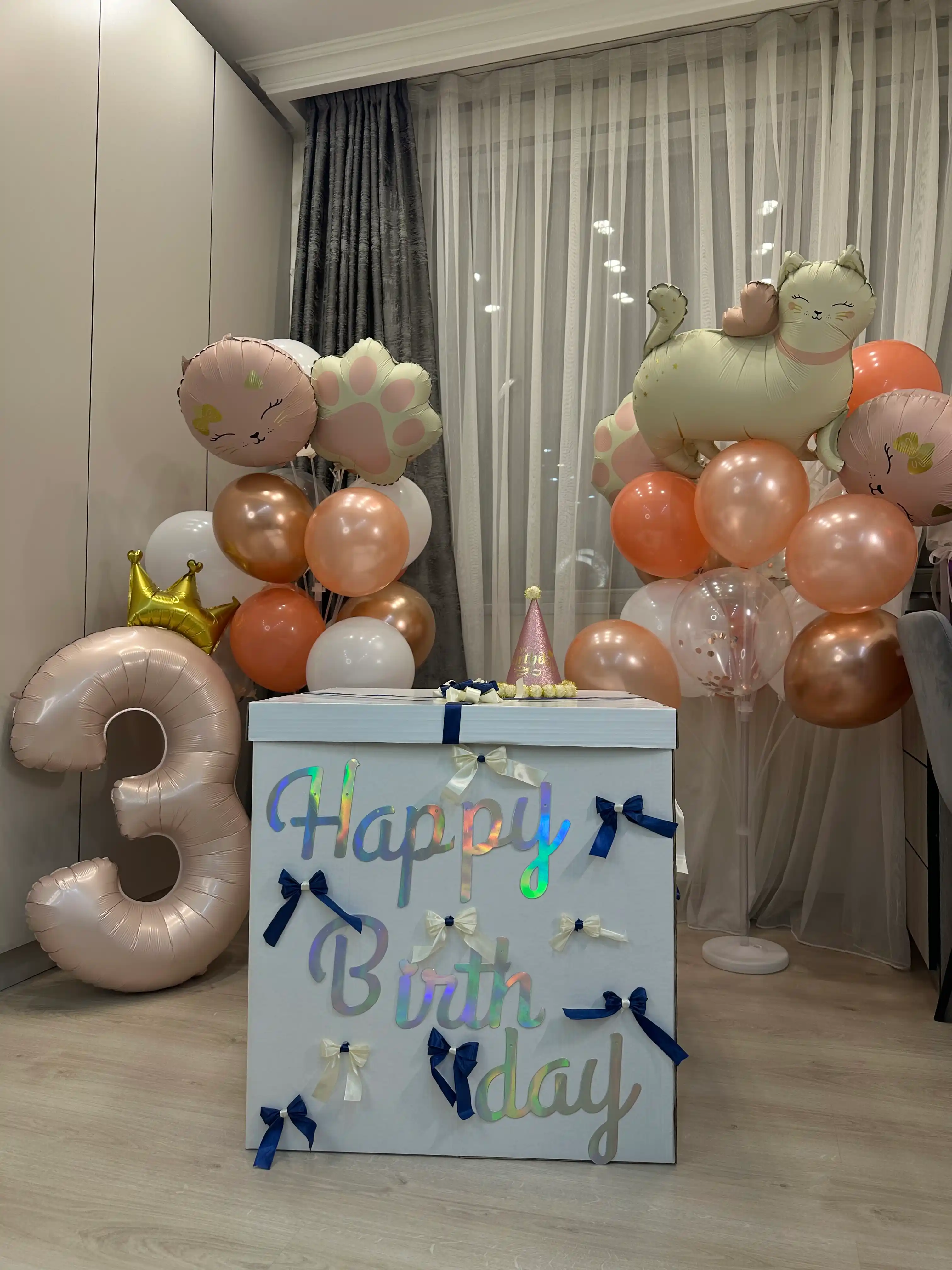 Gerlyanda Happy birthday, bayram lentasi