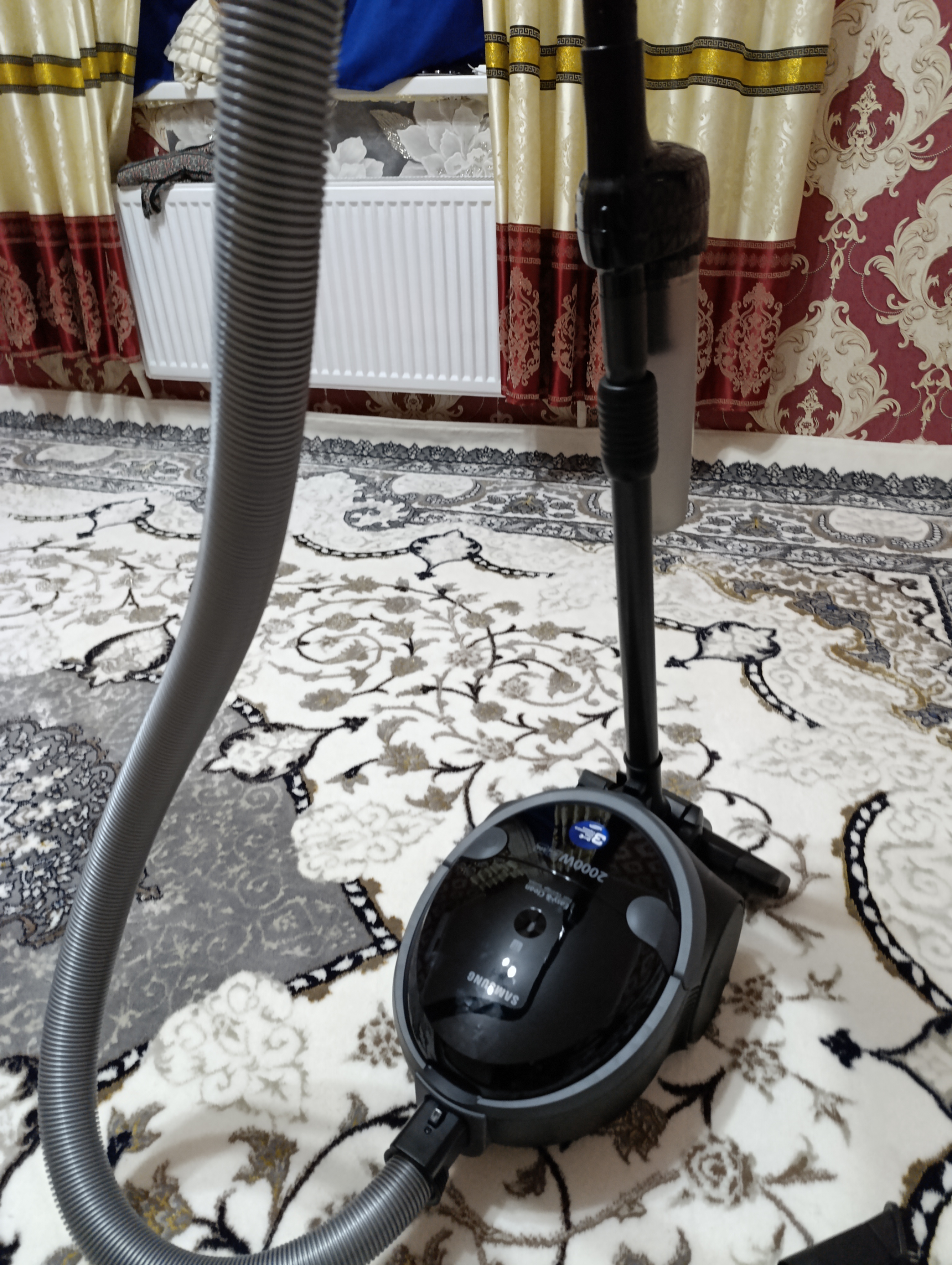 Пылесос Samsung VCC5377C3K/UZ 2000/420Вт  уборка: сухая, мешок, 2.4 литр