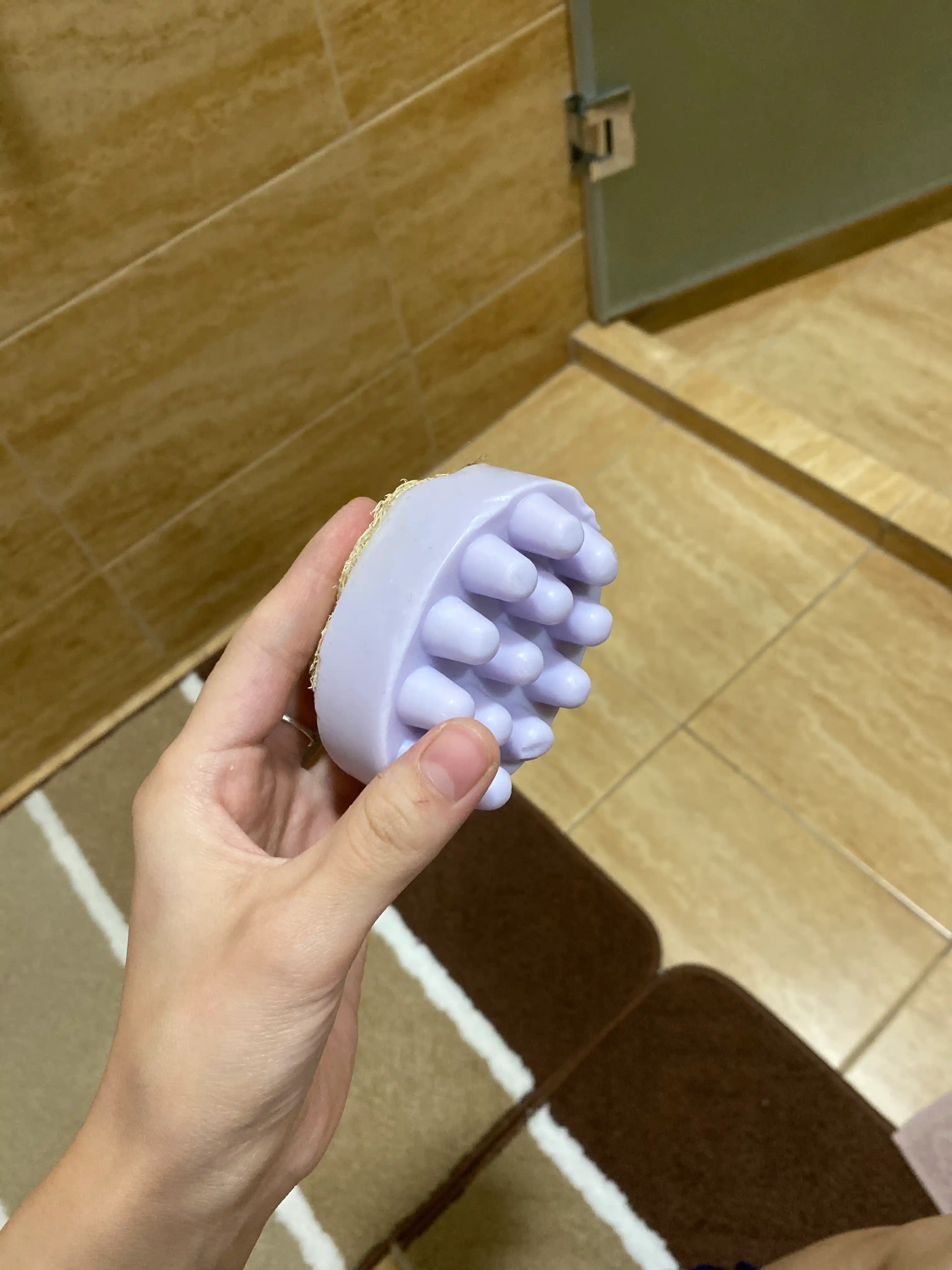 Massaj sovuni Moonlight "Lavanda", tabiiy lufa bilan