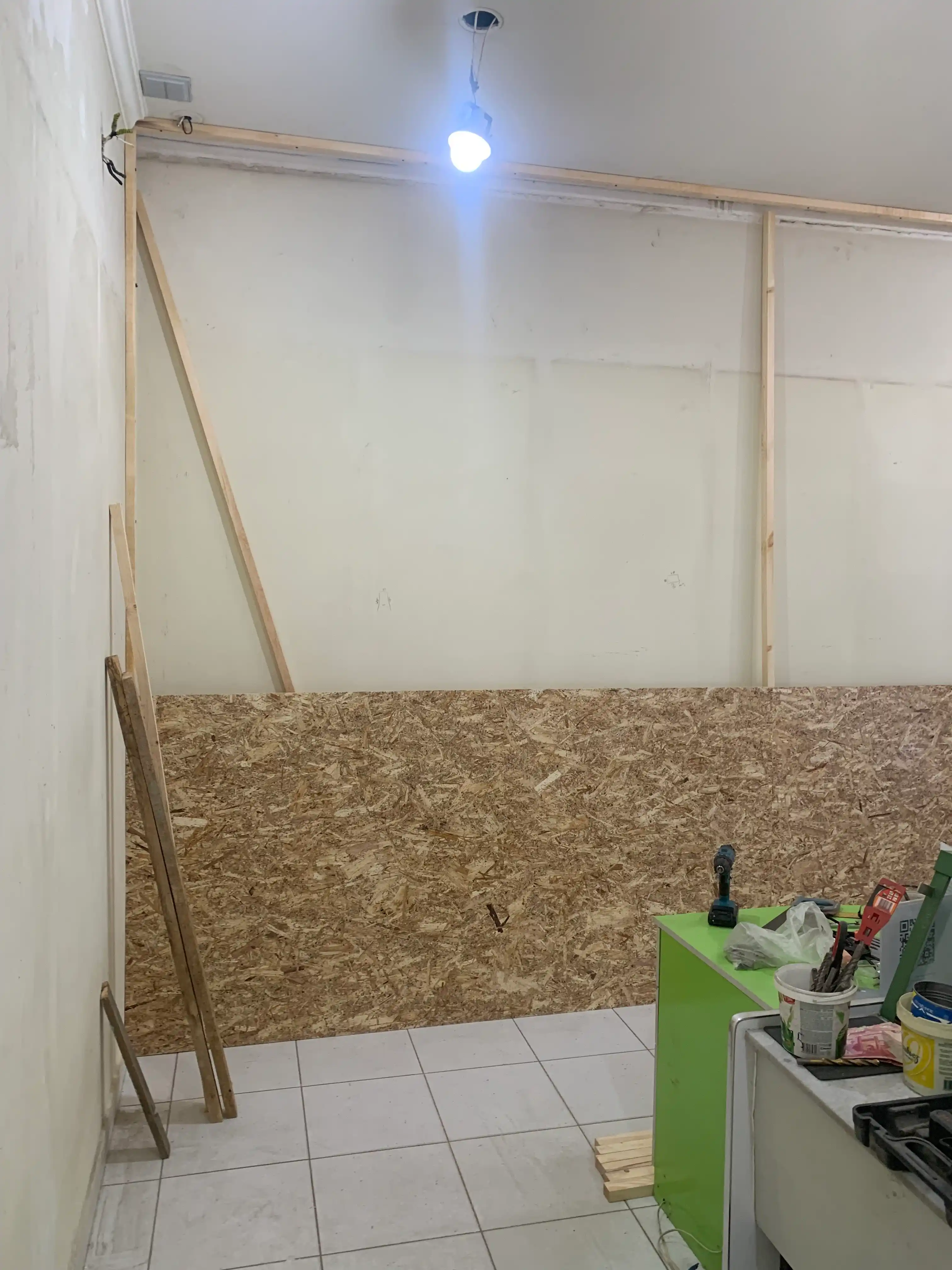 Lazer darajasi 4D, daraja, 360 daraja, 16 qator, tripod va ikkita batareya bilan