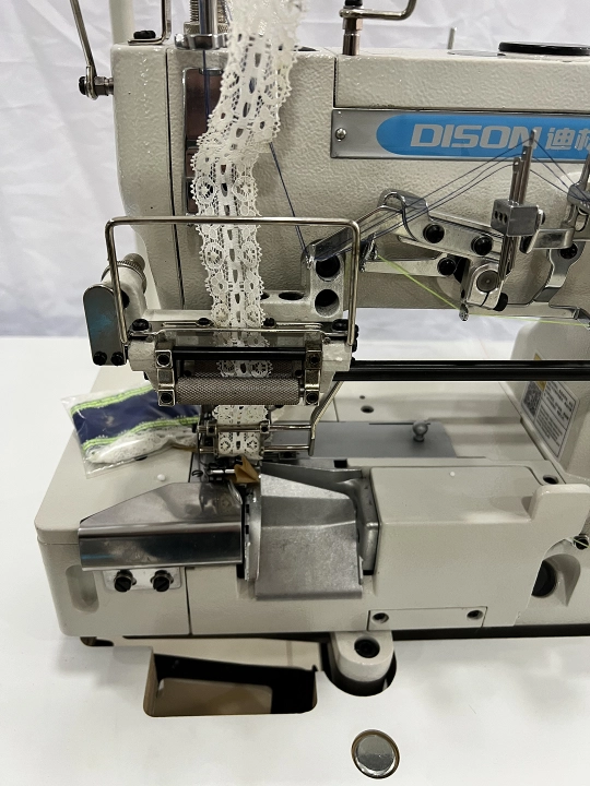 DISON DS-562D-05GB uch ignali, elastik tasma uchun tekis tikuv mashinasi rashma
