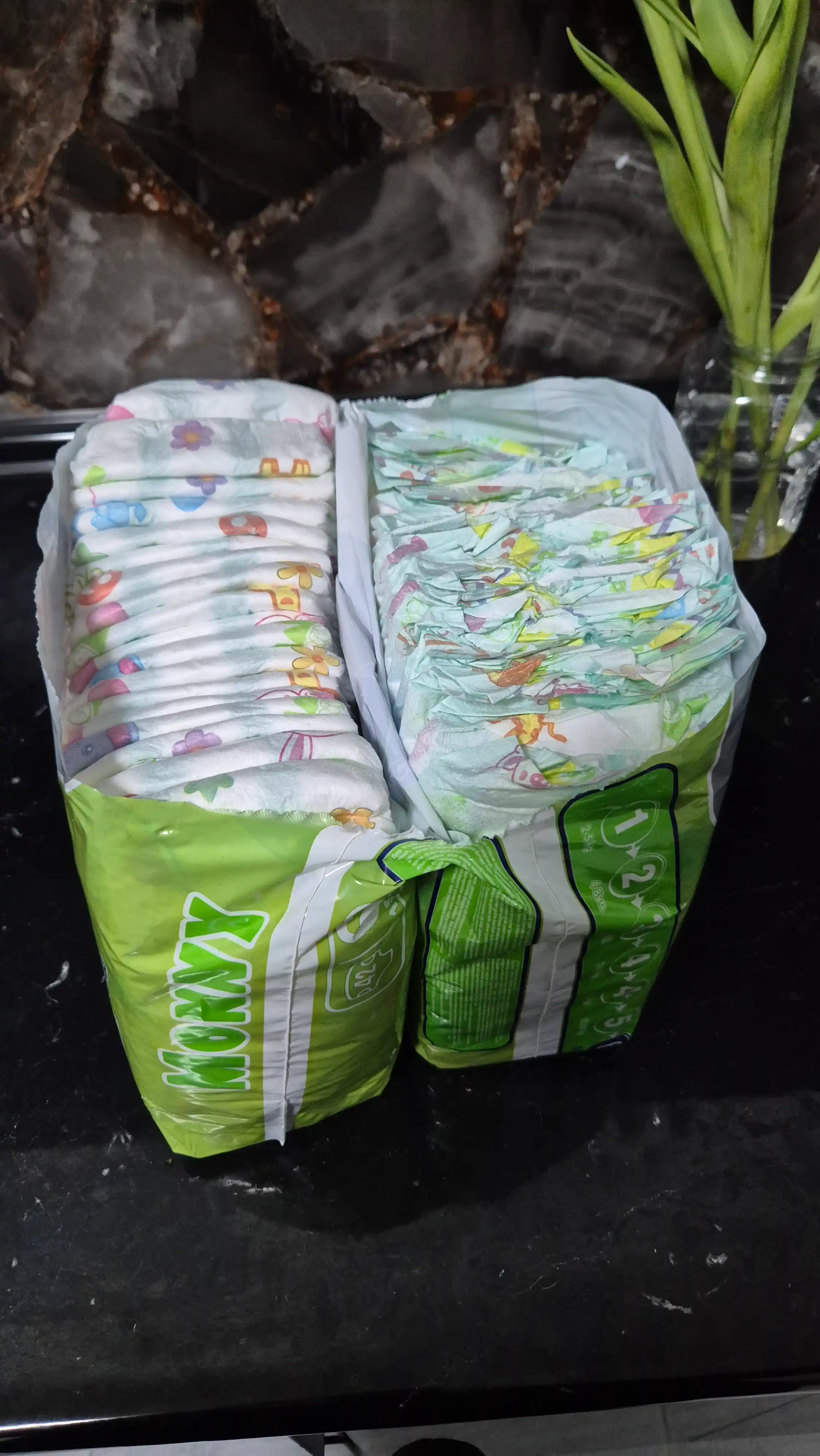 MONNY bolalar tagliklari, o‘lchami 6, 15+ kg, katta qadoqda, 42 dona, by Husfa