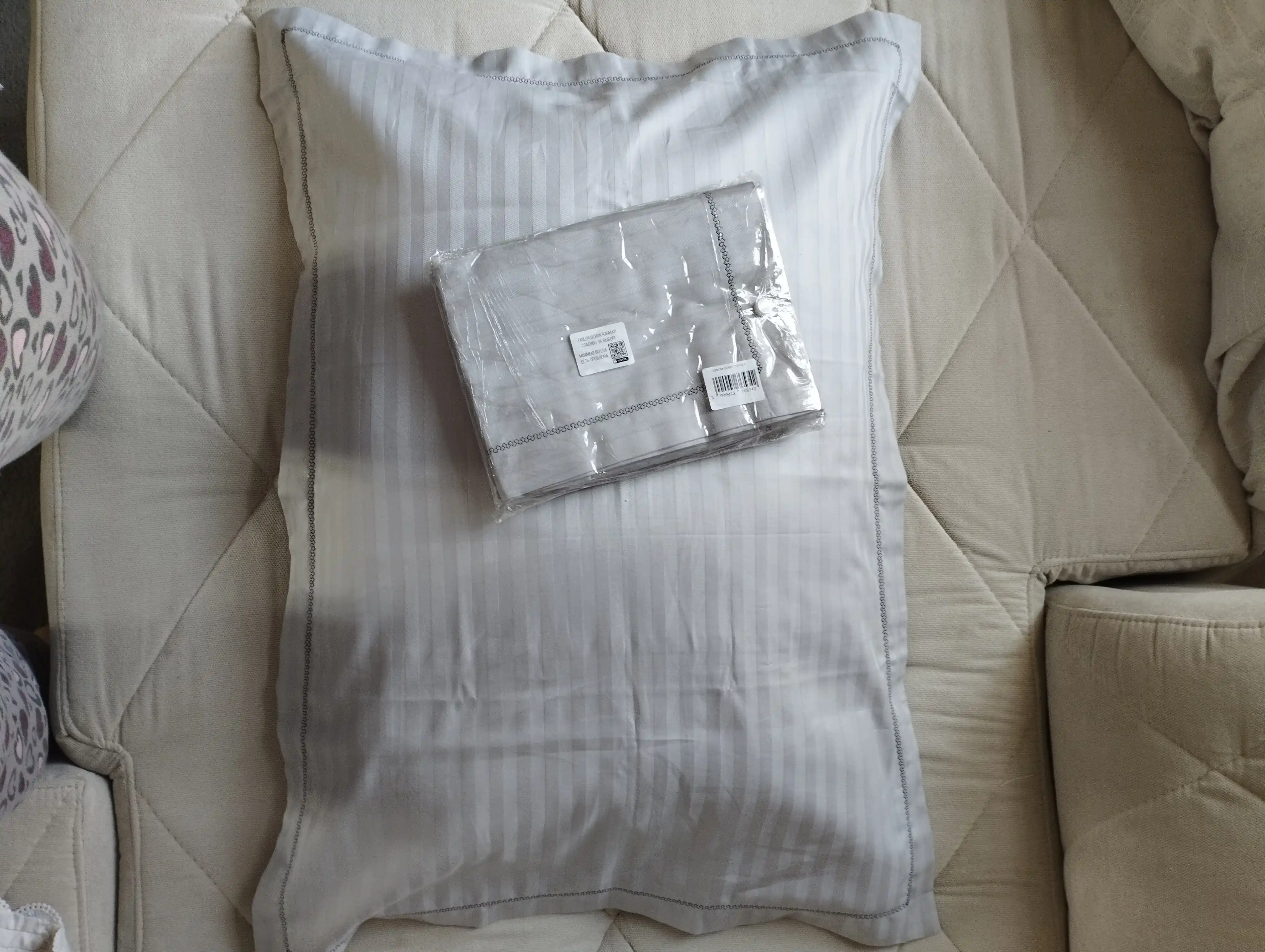 Yostiq jild to'plamda 2 dona, super satin