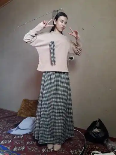 Ayollar to'plami, yubka, kofta