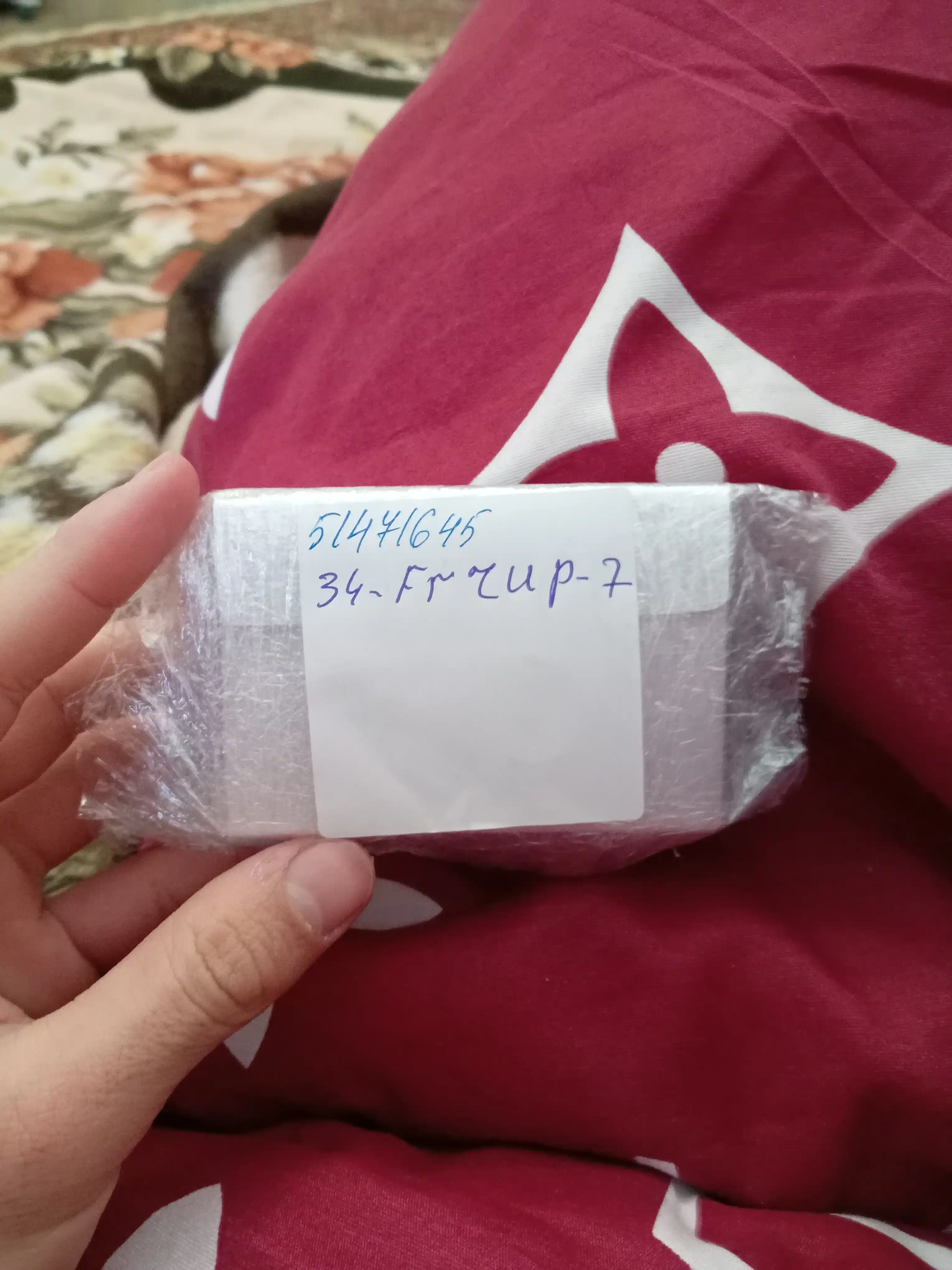 Кольцо из серебра с корундом сапфировым cинтетическим и фианитами SOKOLOV, 88010008
