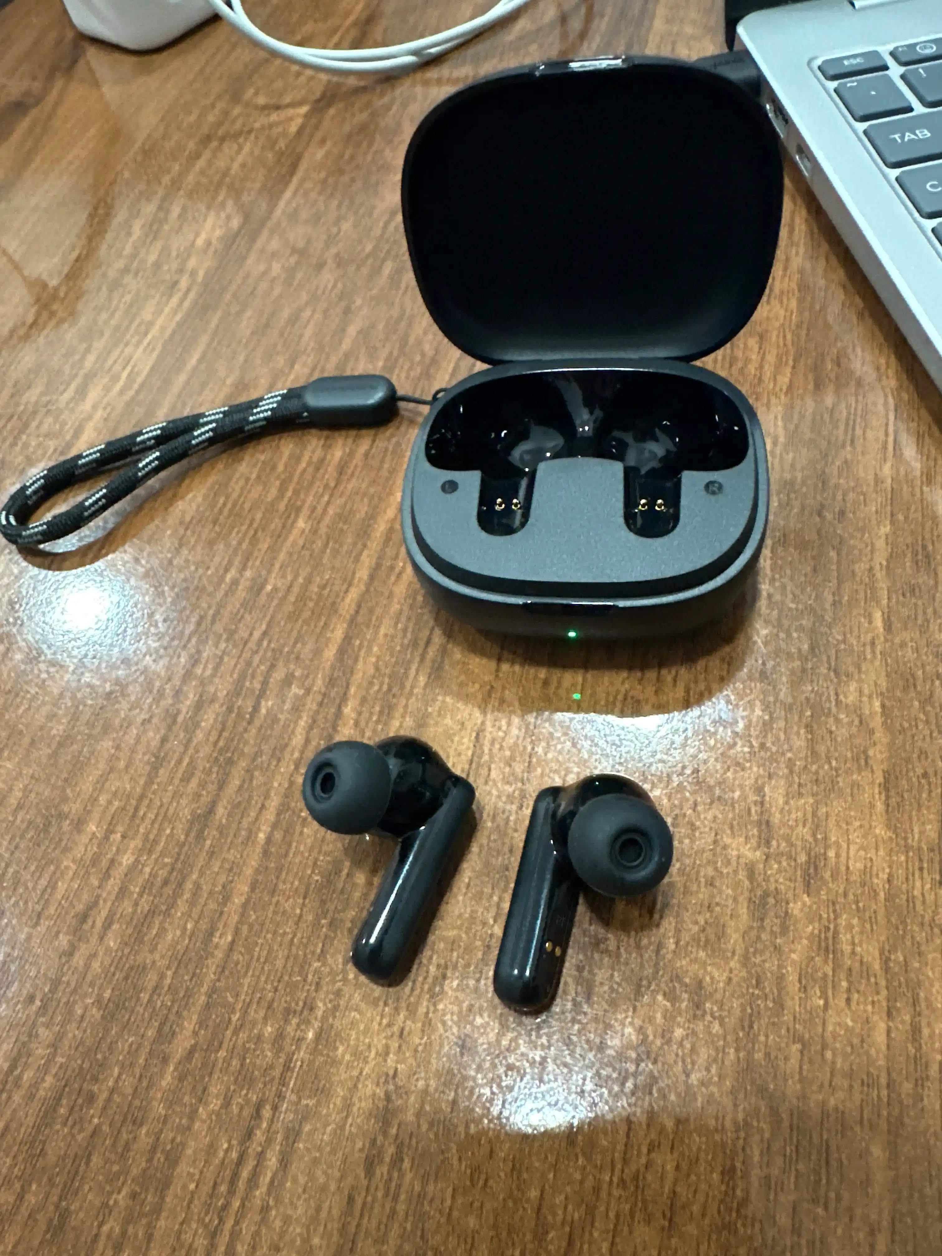 Simsiz quloqchinlar Anker Soundcore R50 I Bluetooth 5.3 IPX5 TWS