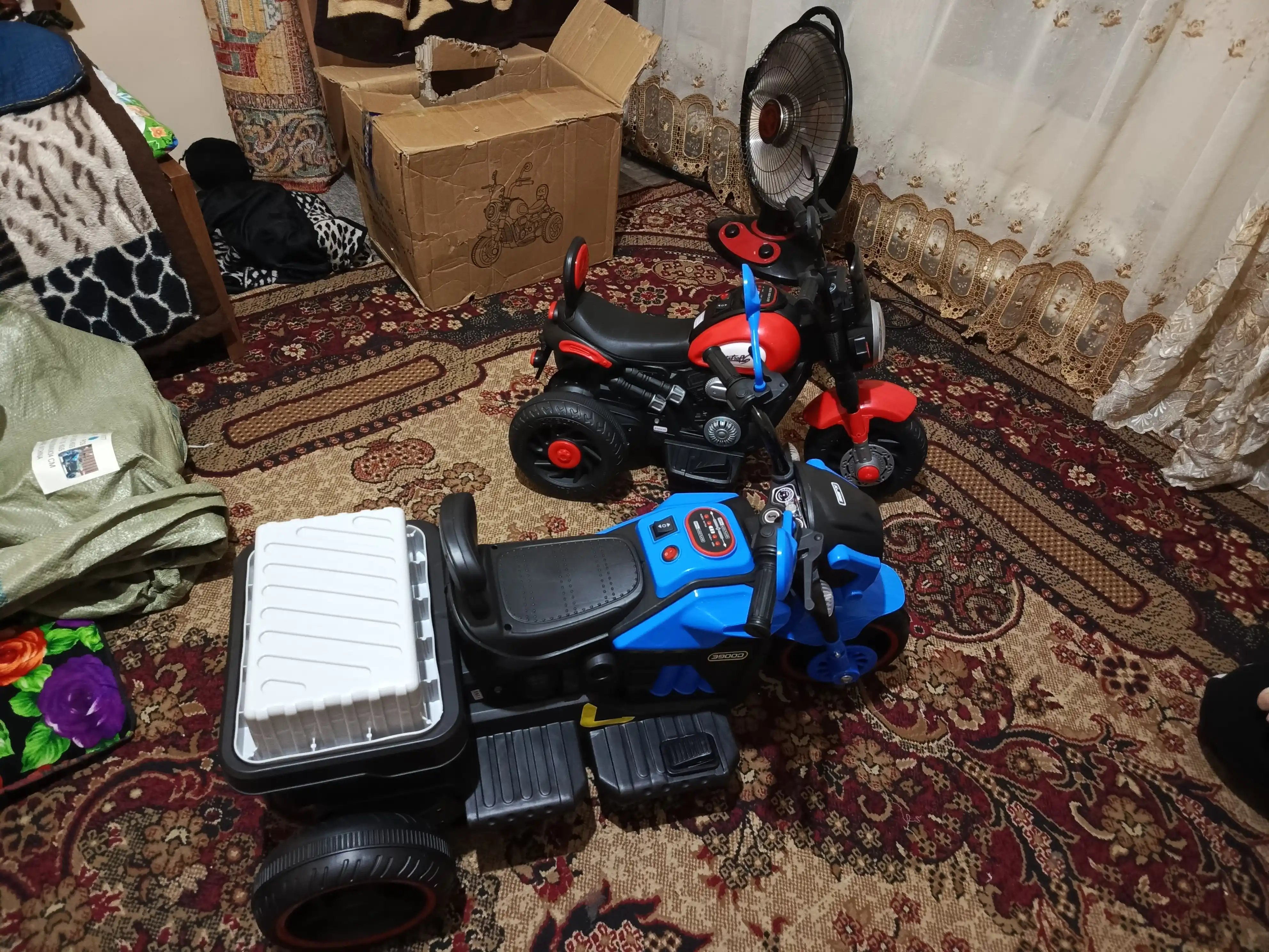 Bolalar elektr mototsikllari, 2 yoshdan 6 yoshgacha