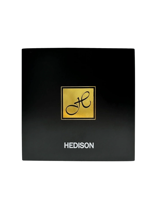 Matlovchi kompakt Dr. Hedison Velvet Cover Finish Compact (tabiiy beige) SPF24 kukuni
