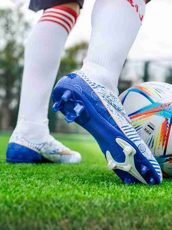 Onlayn sinfda porno tomosha qiling Porno katta kokrak 6 olchamli