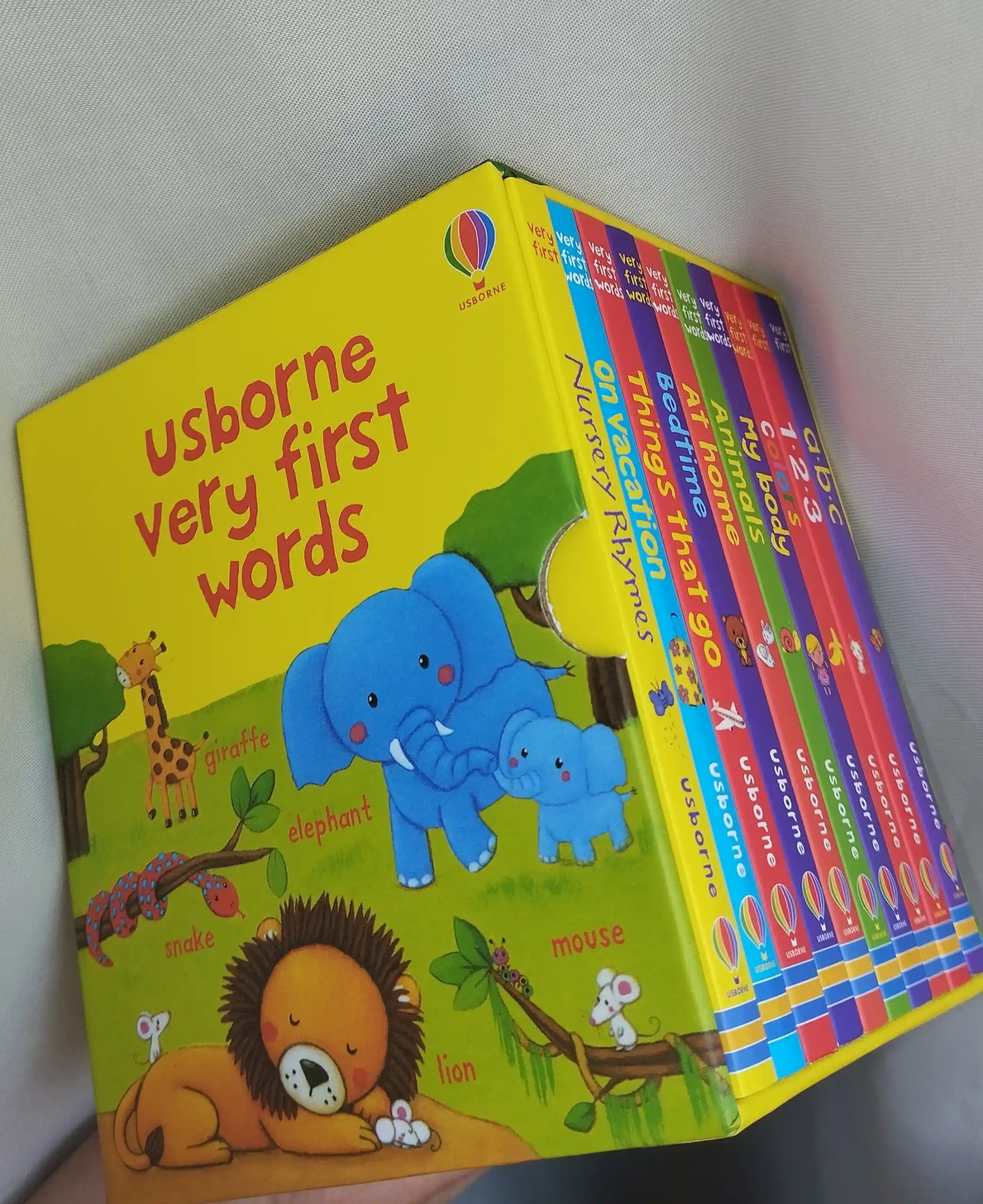 Набор Usborne Картонные Книжки  very first Words Мои самые первые слова