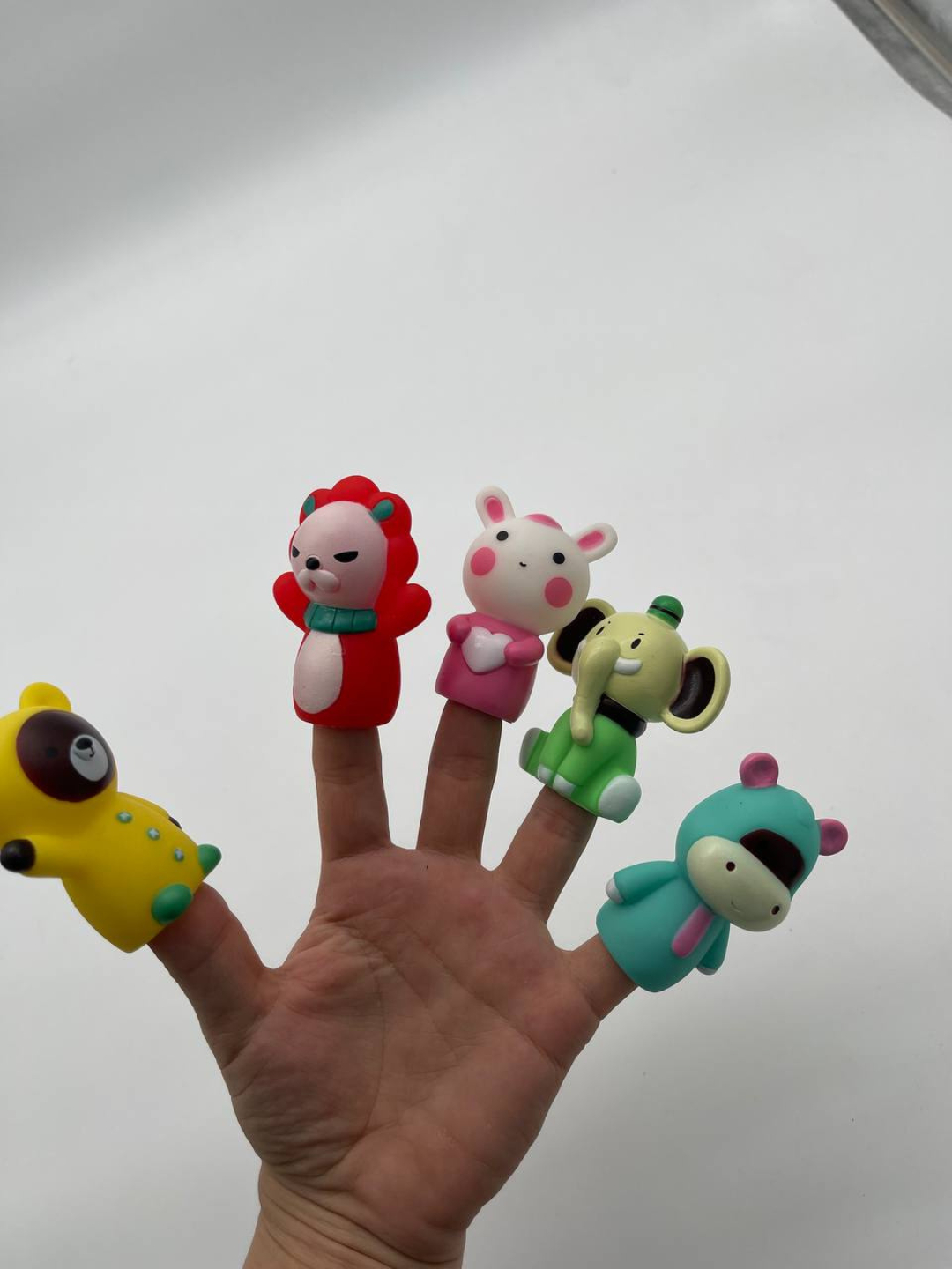 Porno onam uxlayotgan oglini sikdi Ogil onasini sikadi