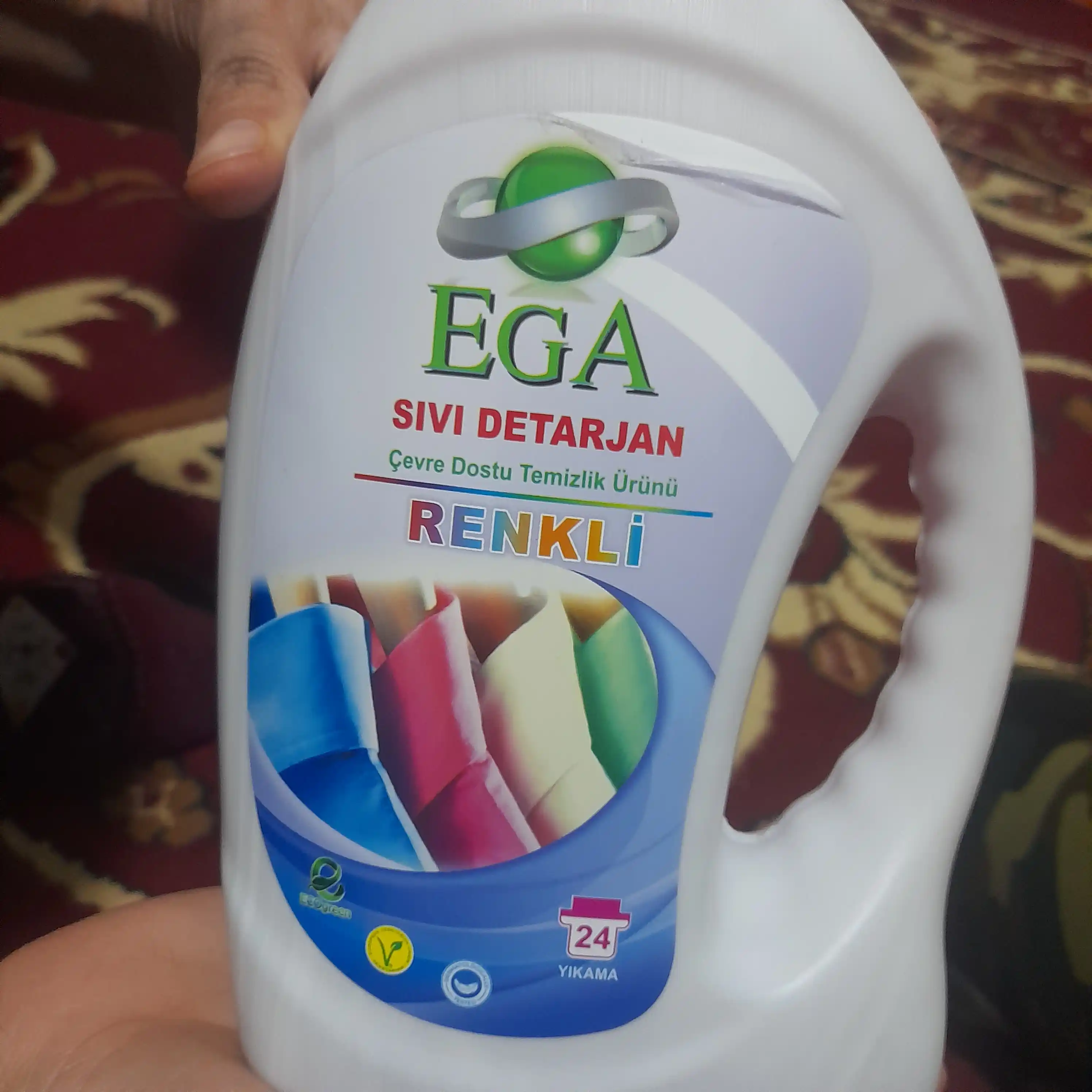 Rangli kirlar ega uchun yuvish jeli  1100 ml