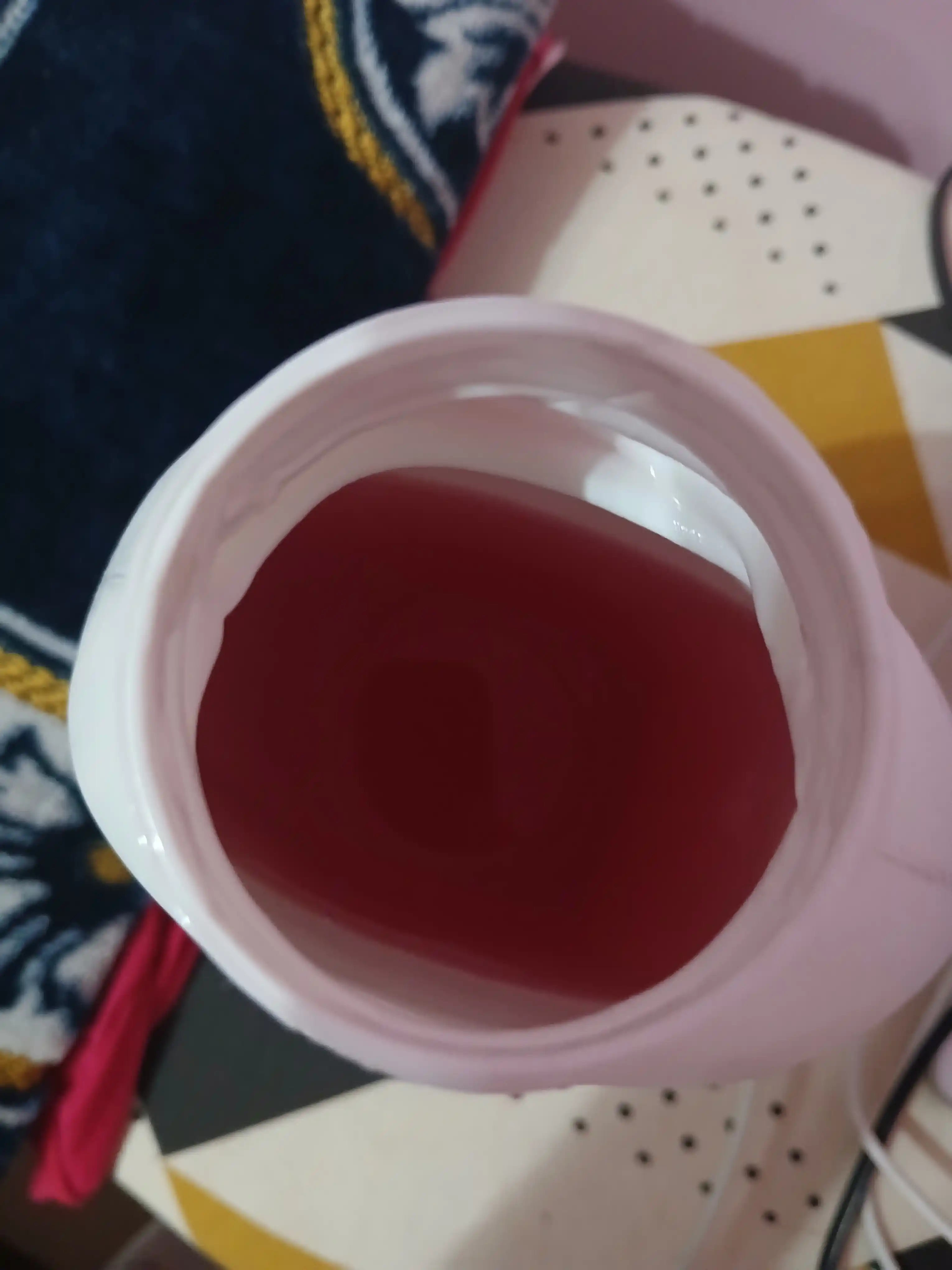 Rangli kirlar ega uchun yuvish jeli  1100 ml