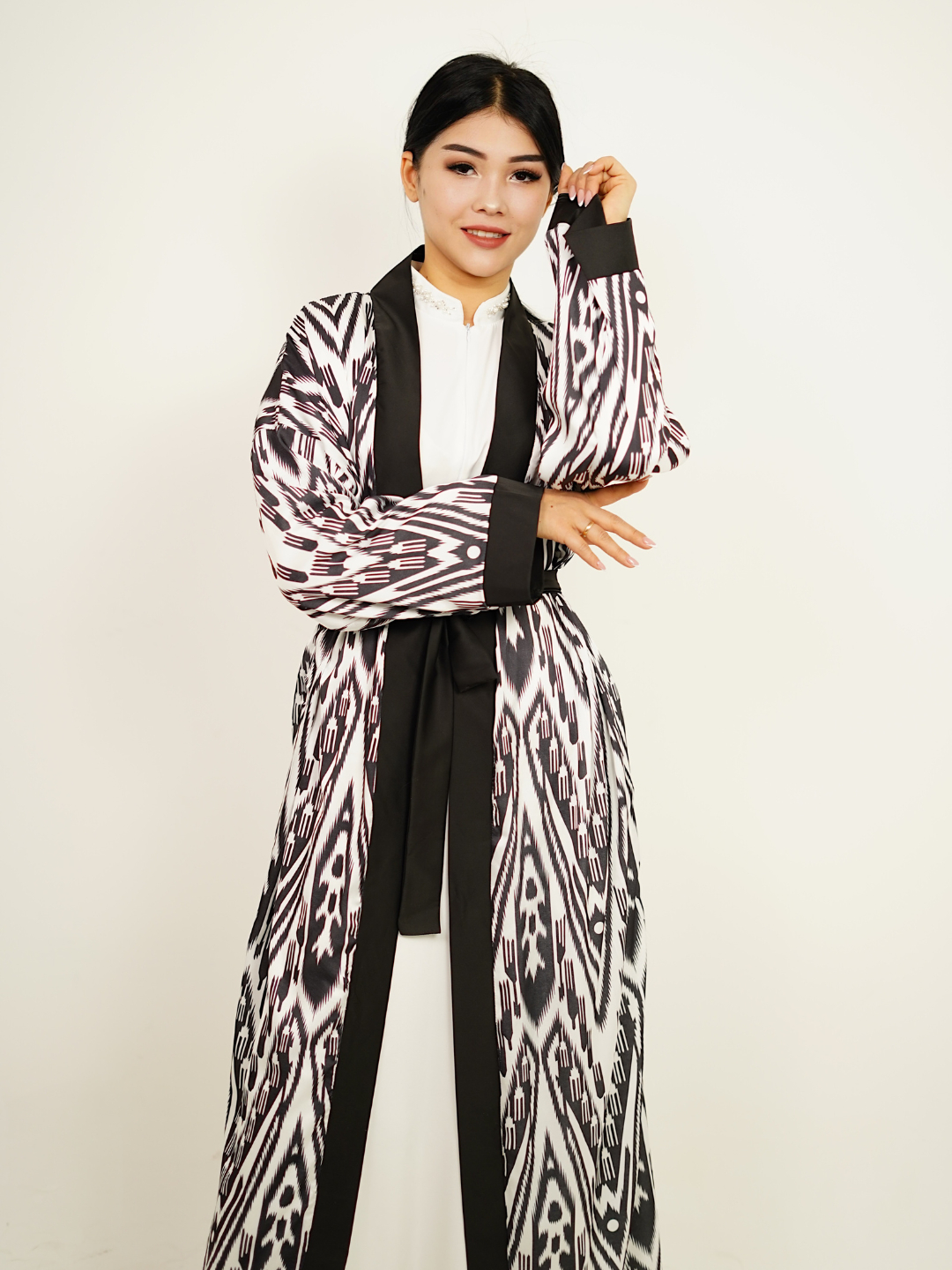 Rus porno: qizil panties orqali kamming