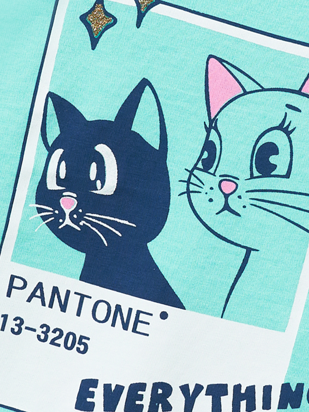 Triax Studios dan erotik filmlar