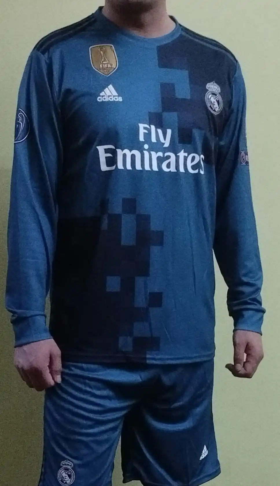 Футбольная ретро форма Real Madrid -Белая легенда