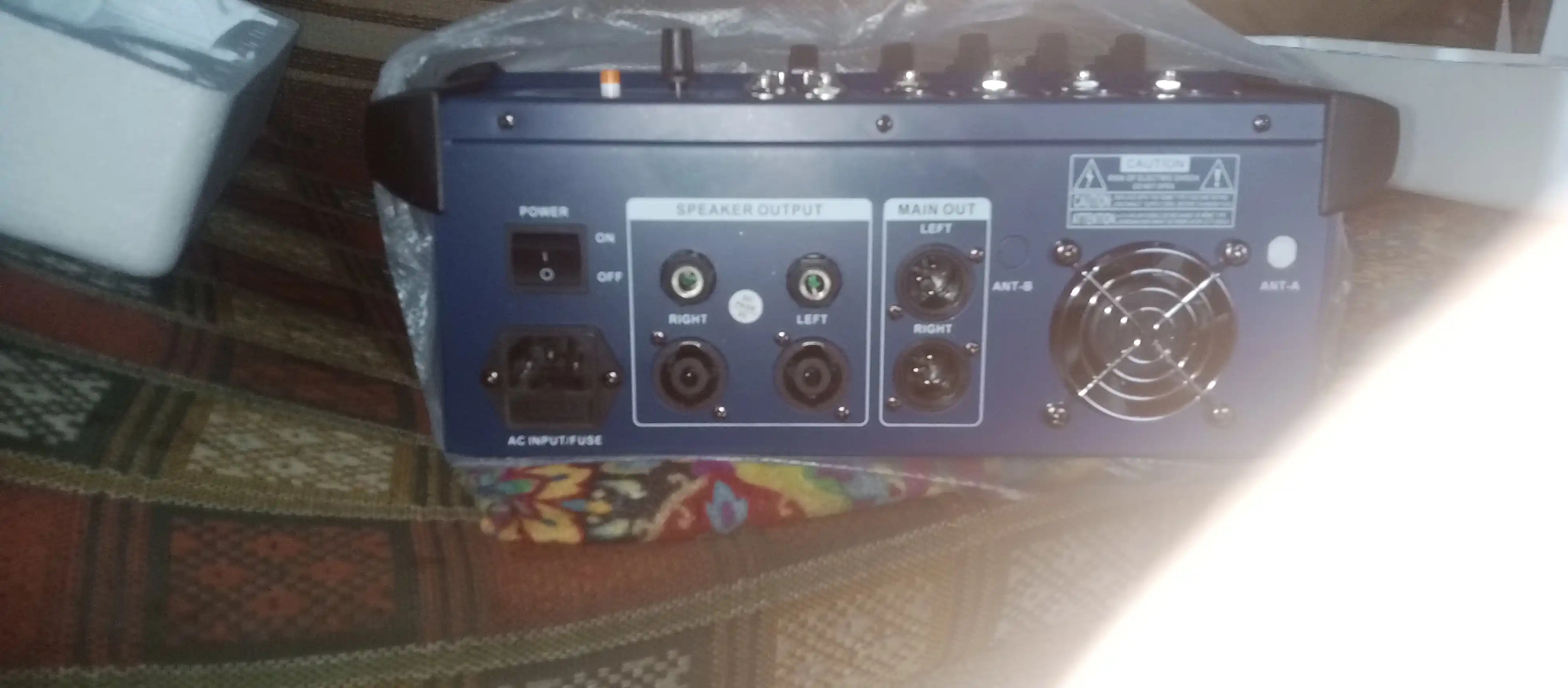 450W x2 Recordio DSP kuchaytirgichi, GAX-402D effektlari