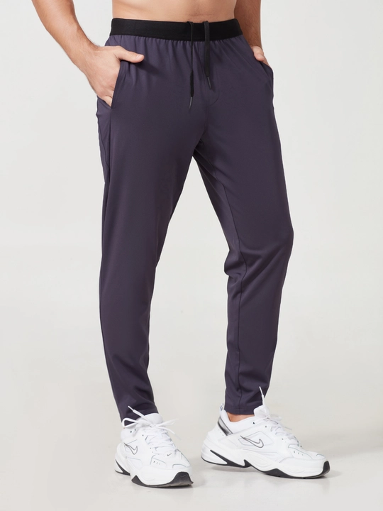 Erkaklar sport shimlari Kioko, erkaklar sport jogger shimlari. Erkaklar sport kiyimi
