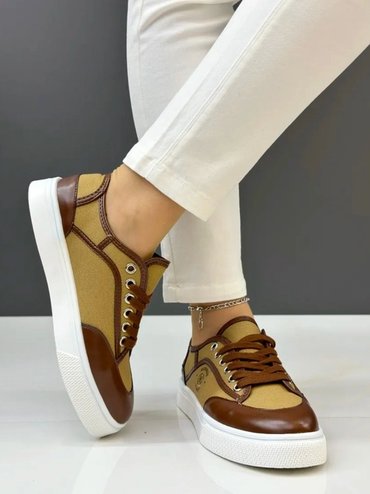 Ayollar uchun kedalar Hermes