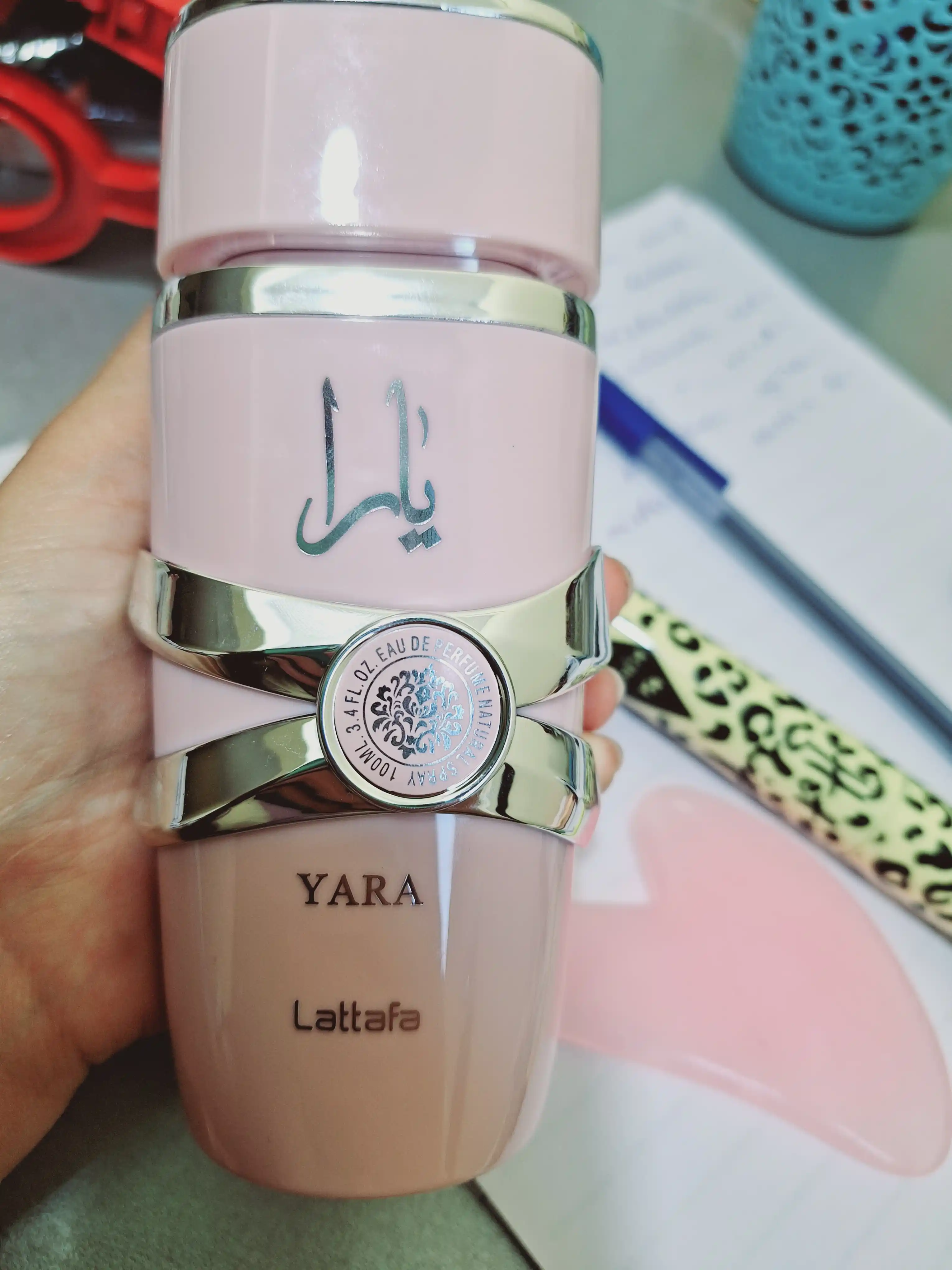 Ayollar uchun Lattafa YARA parfyumerlangan suvi, 100 ml