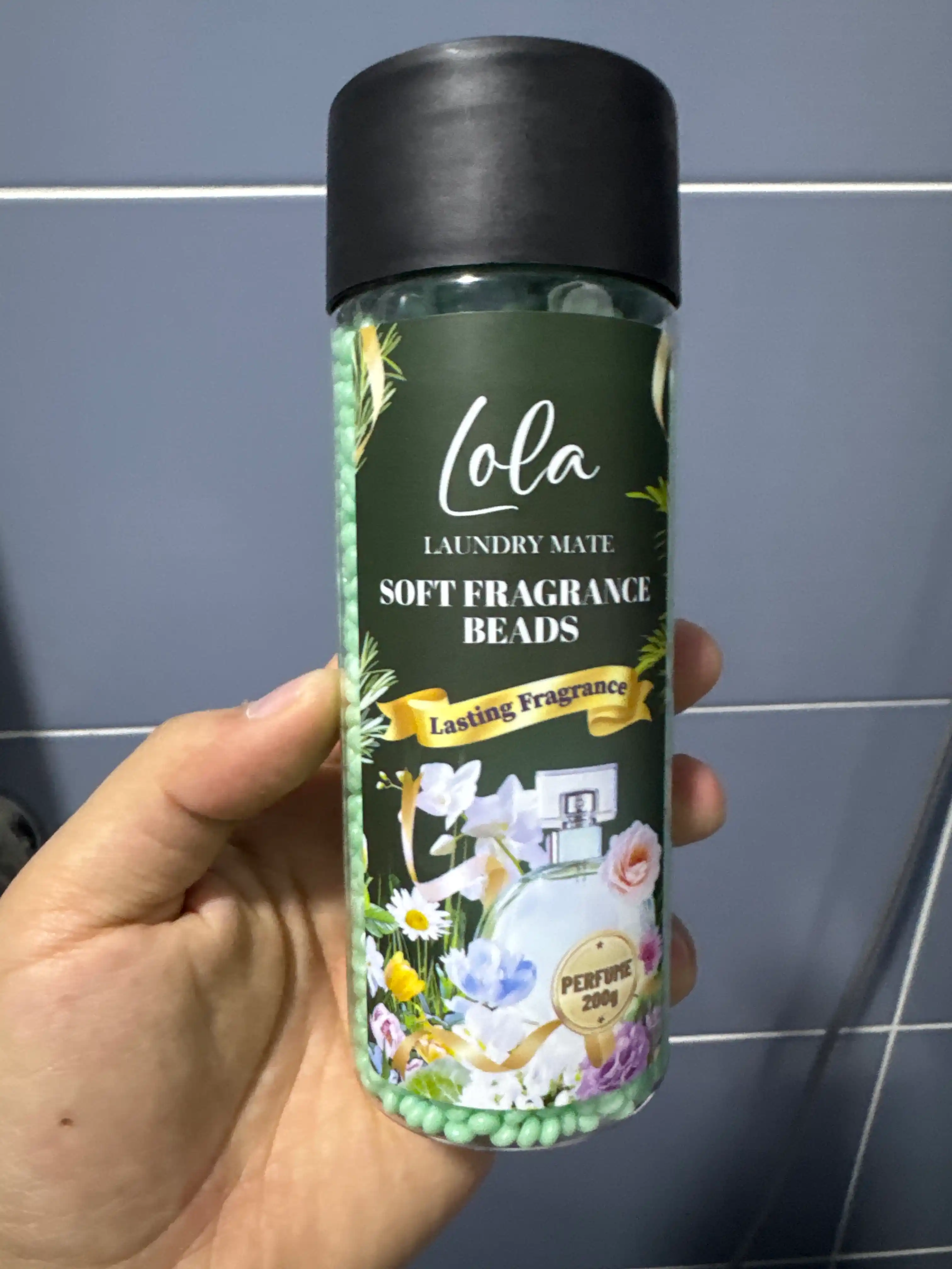 Кондиционер для белья в гранулах Lola, 200 г