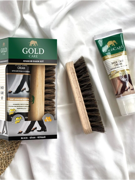 Oyoq kiyim parvarish qilish to'plami Gold Care, parvarish kremİ 80 ml ​​va yog'och cho'tka