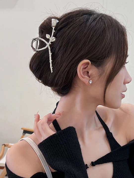Sochlar uchun qisqich "Chanel", alyumin, yengil