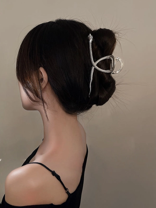 Sochlar uchun qisqich "Chanel", alyumin, yengil