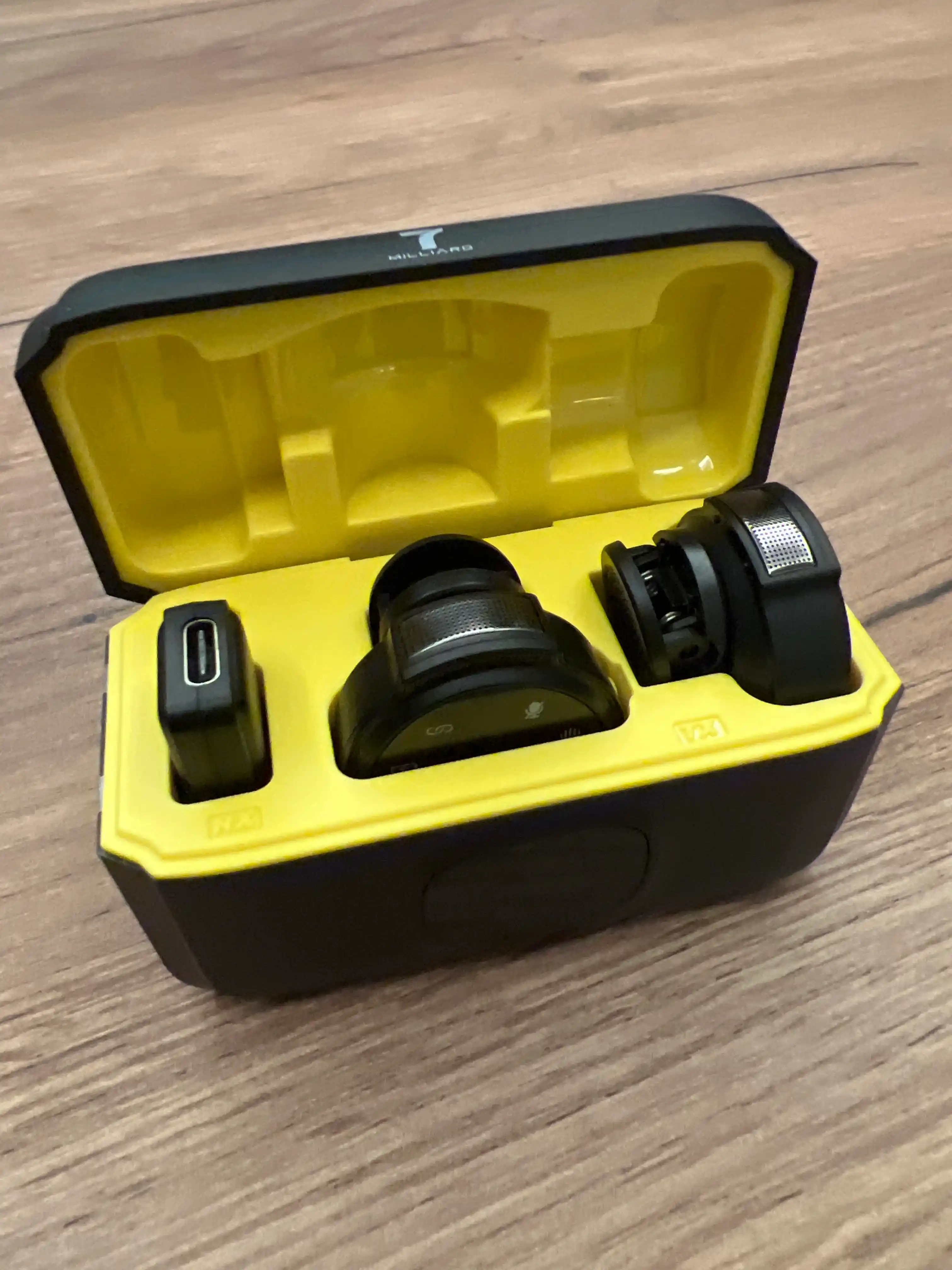 Simsiz mikrofon 7 Milliard Ultra Compact iPhone va Android