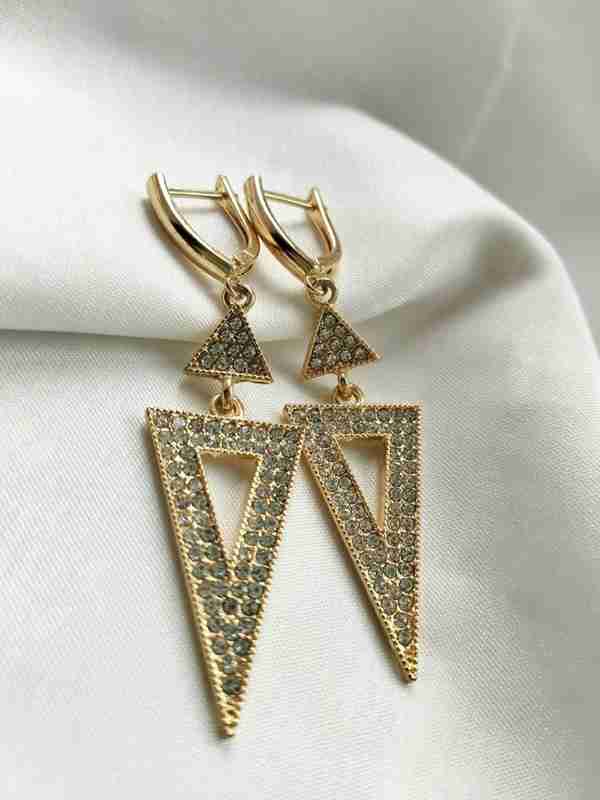 Men ozimning eshagimni yirtib tashlamoqchiman