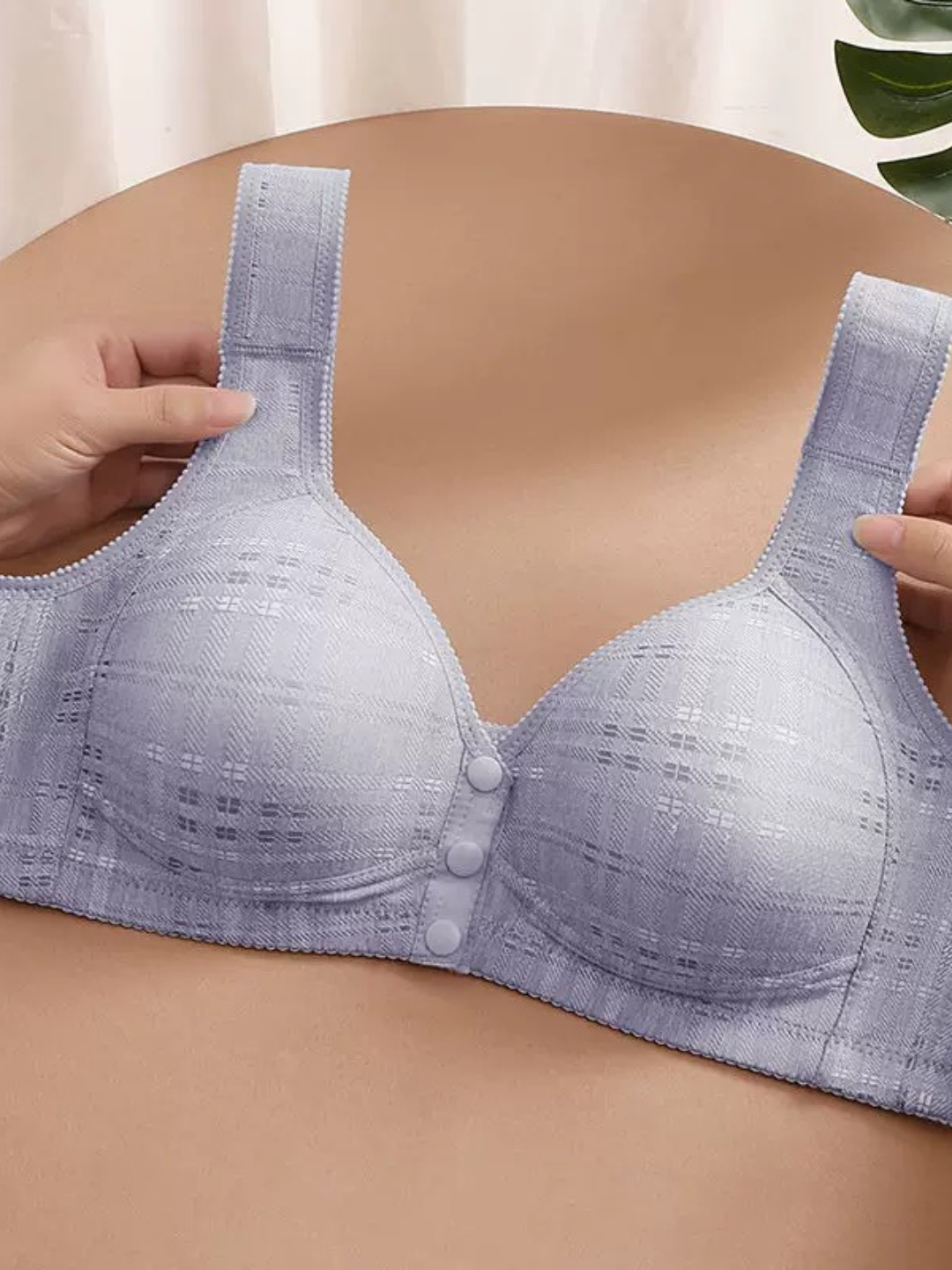 Jinsiy olatni oyoq osti qilish video Aka va opa-singil porno onlayn