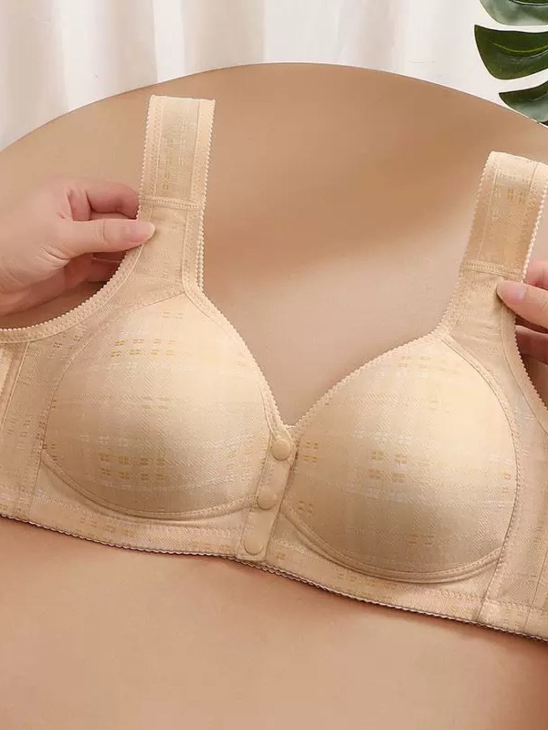 Yalangoch Anjela Bassett Busty porno aktrisalar bilan qattiq porno