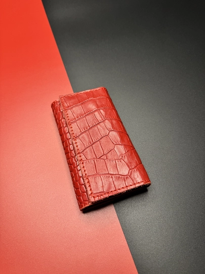 Ключница, из натуральной кожи Black Gator — СУМКИ-KLCKROK-КРАСН