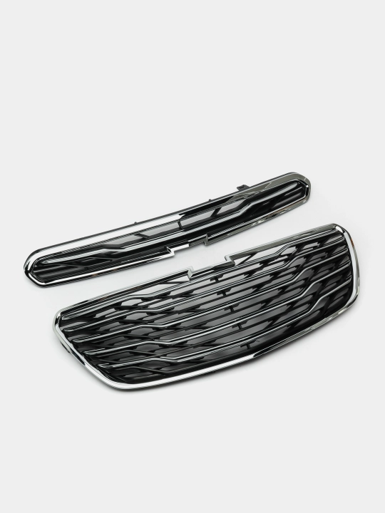 Radiatorining himoya panjarasi Gentra, Lacetti, Spark, Malibu uslubida, Mers, qoplama, nikel