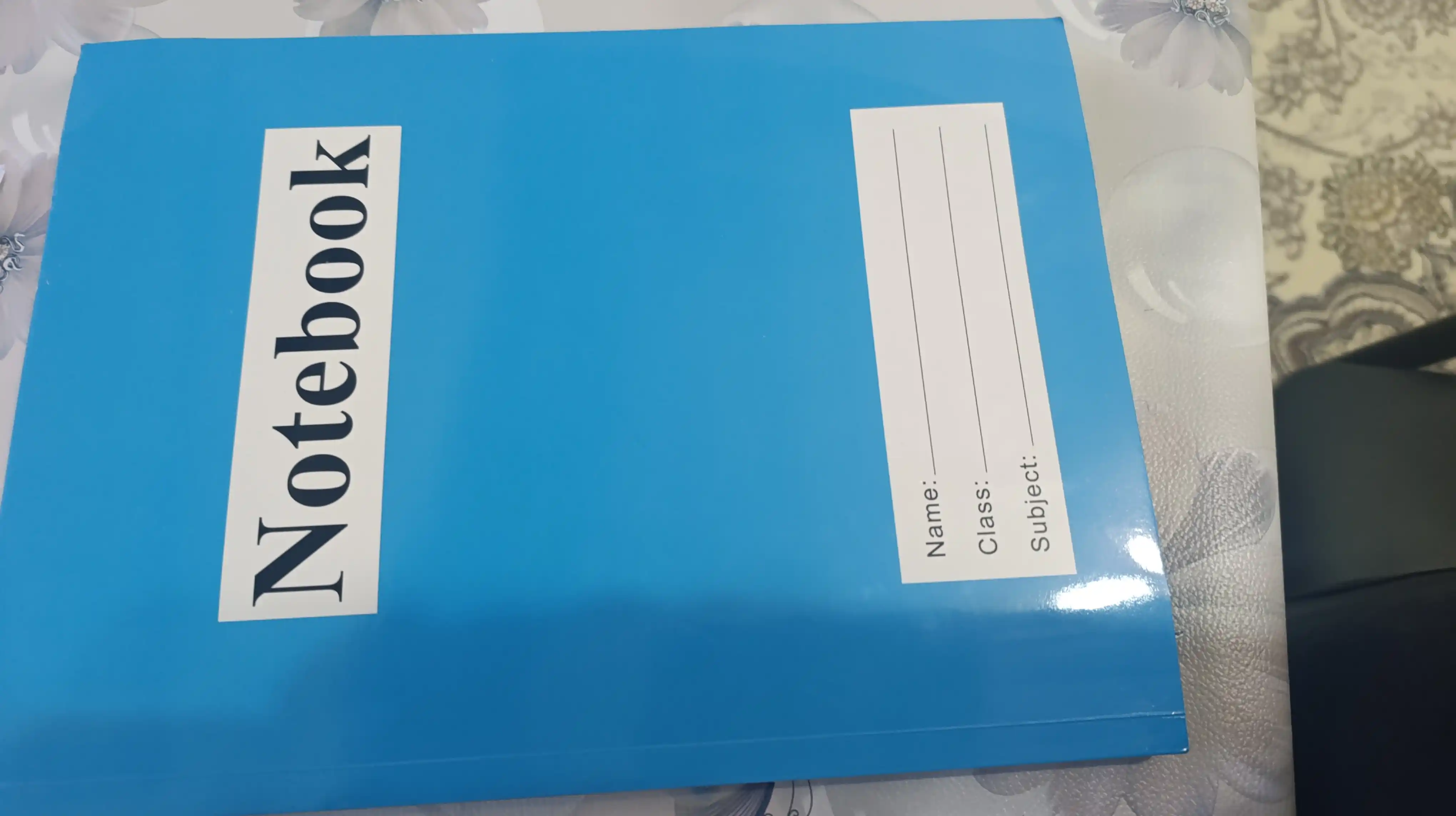Katta daftar, umumiy, bloknot, A4 formati, 200 varaq, karton qopqoq
