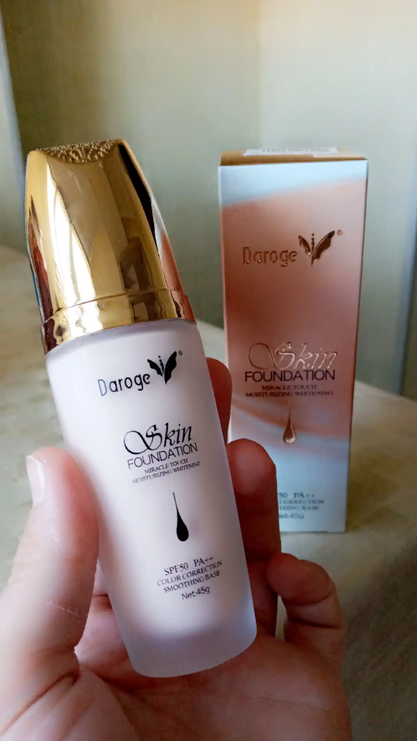 Yuz va teri uchun tonal kremi Daroge SPF 50 PA++ Skin Foundation